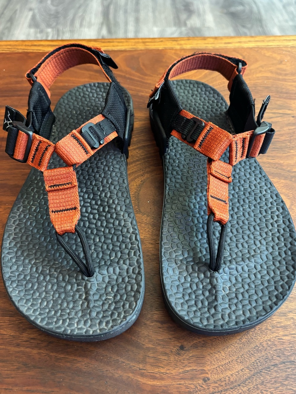 Womens Adjustable Orange and Black Toe-Post Sandals